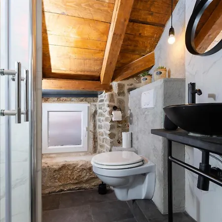 Appartamento Ps Heritage Stone House *