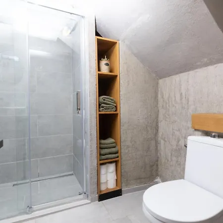 Ps Heritage Stone House Apartman